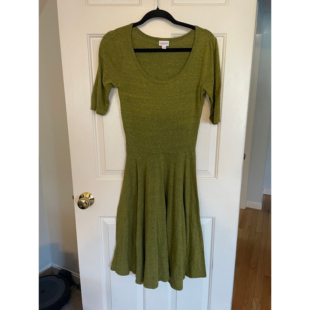 Lularoe Nicole Small Dress Half Sleeve Skater Scoop Neck Bohomian Green Stretch